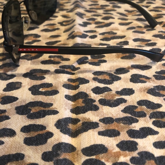 PRADA SUNGLASSES BLACK - Picture 5 of 10